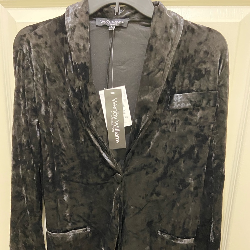 Wendy Williams Black Velvet Blazer/Jacket. NWT.